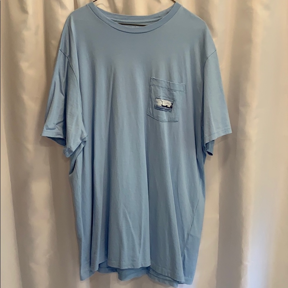 Vineyard vines pocket T shirt